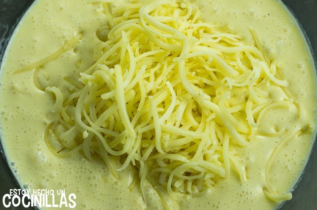 Quiche de queso (relleno - queso rallado)