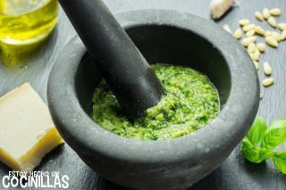 Salsa pesto (pesto de albahaca)