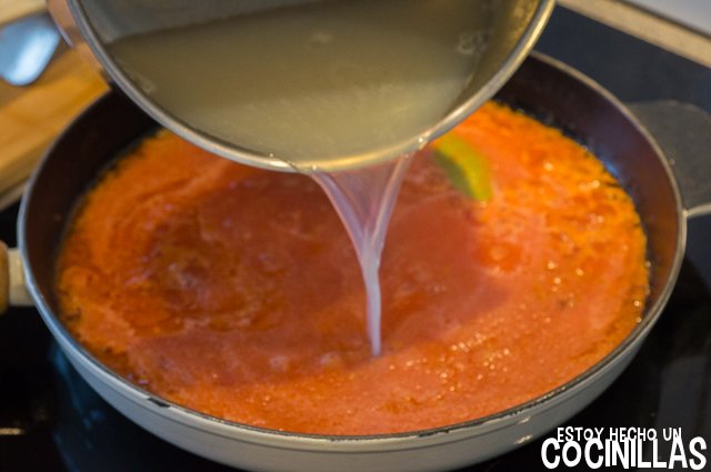 Mejillones en salsa picante (caldo)