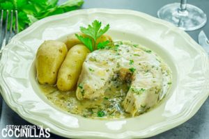 Congrio en salsa verde (receta)