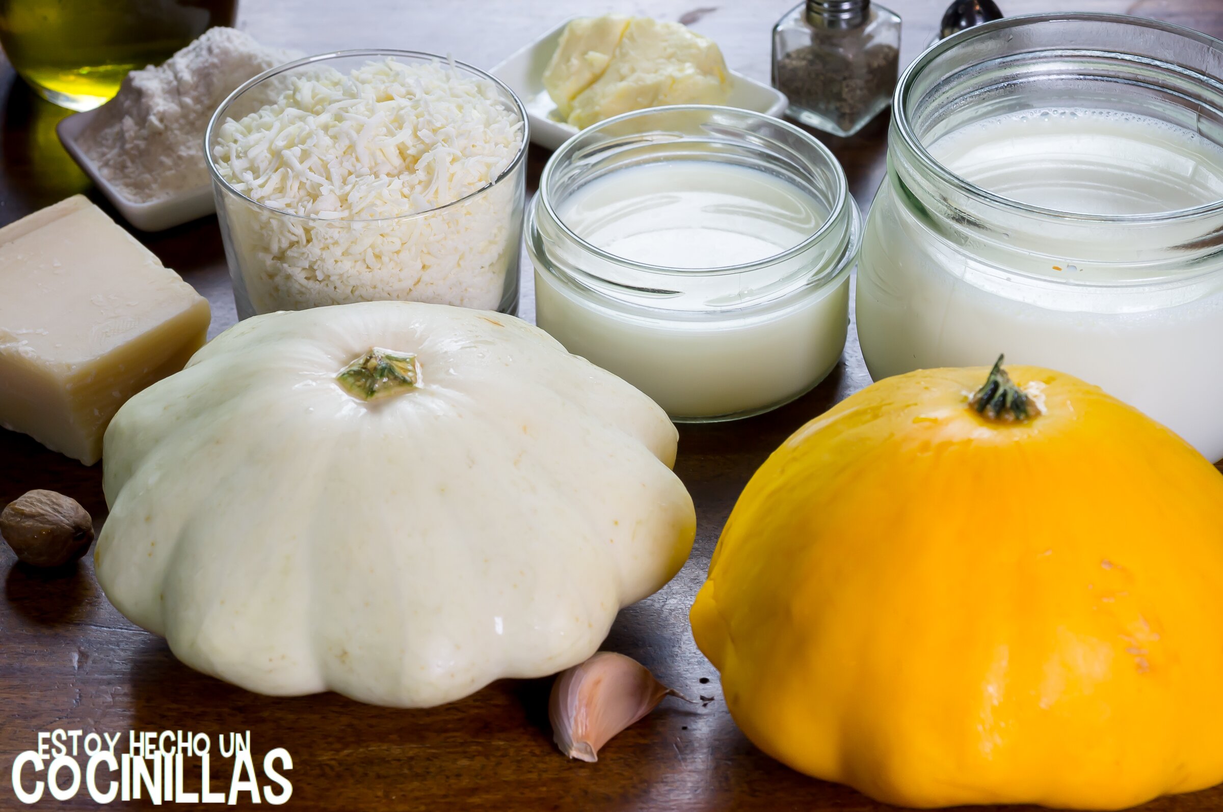 Ingredientes de la calabaza bonetera con bechamel