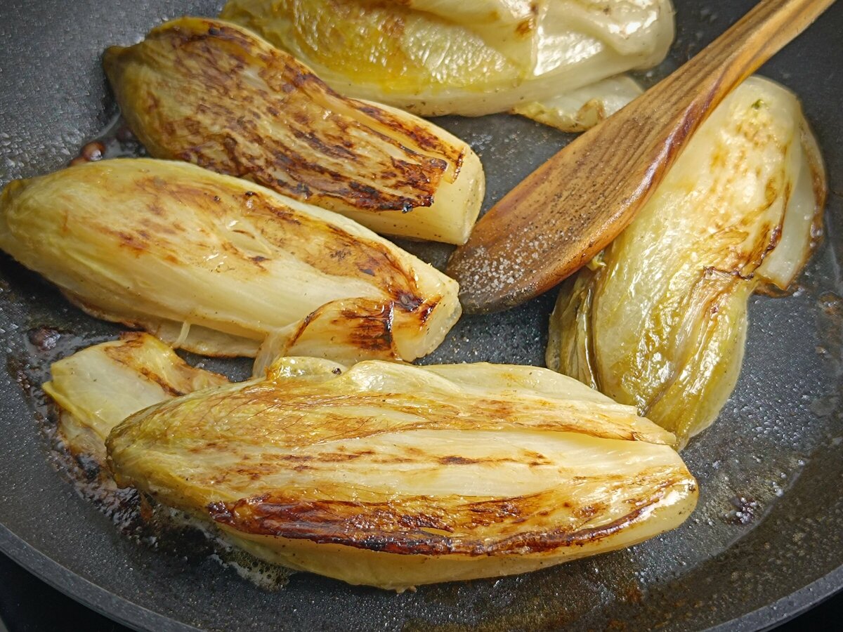 Endivias braseadas