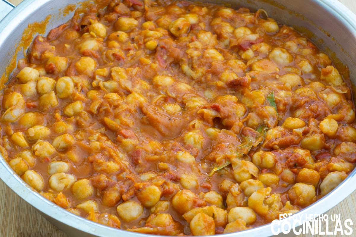 Mezclar los garbanzos
