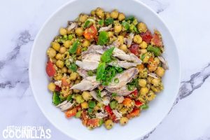 Ensalada de garbanzos con caballa