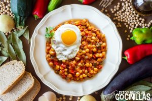 Garbanzos con pisto