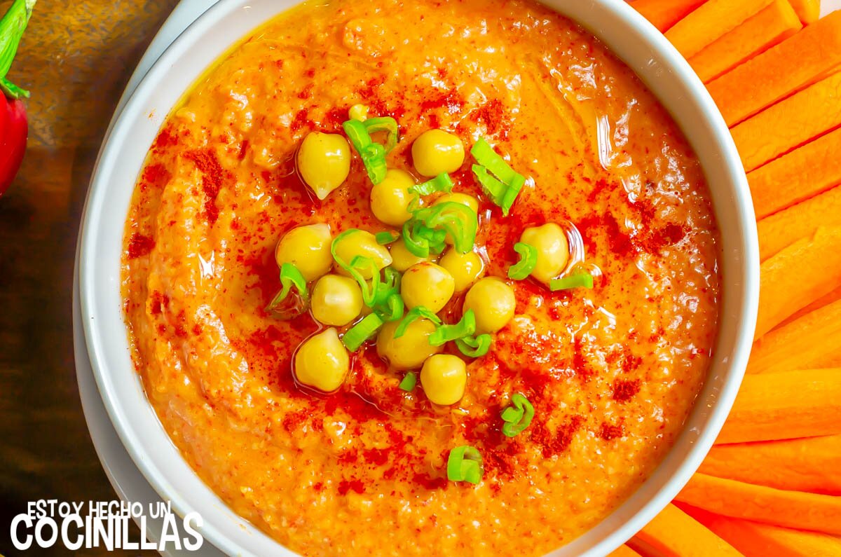 Hummus de pimientos asados