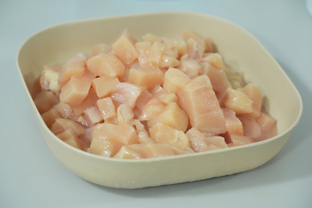 Pechuga de pollo en cubos
