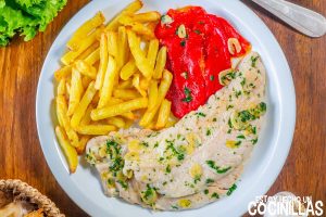 Filetes de pavo al ajillo