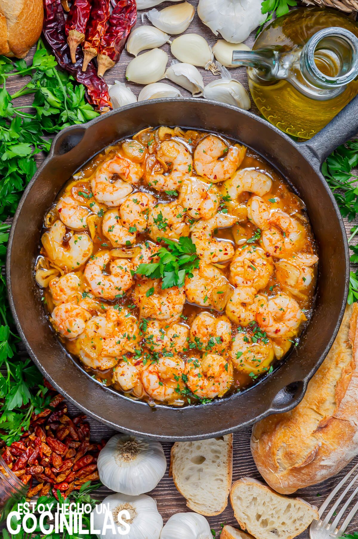 Gambas al ajillo con pimentón y vino blanco