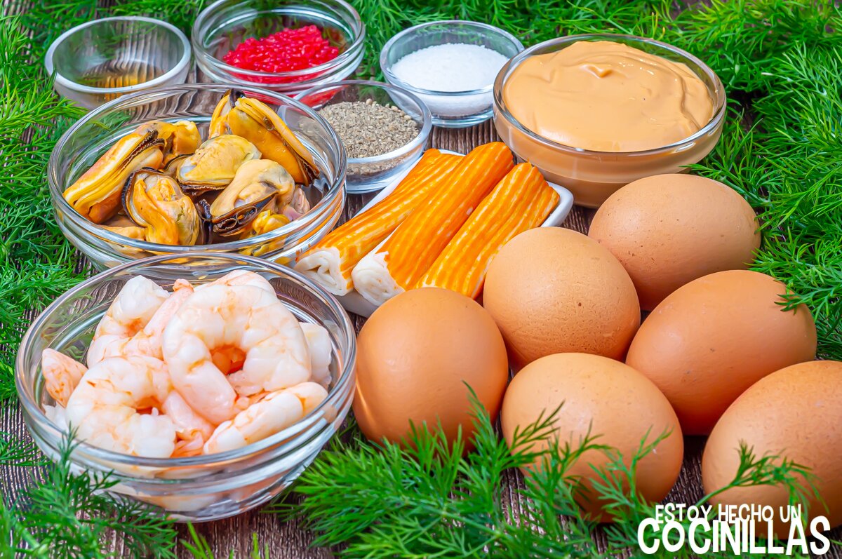 Ingredientes huevos rellenos de marisco