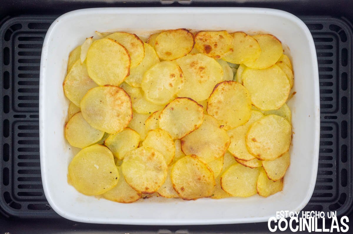 Patatas panaderas en freidora de aire tiempo y temperatura