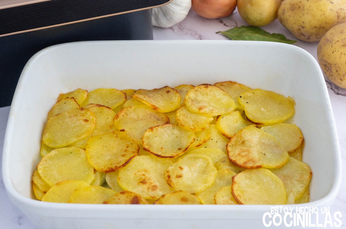 Patatas panaderas en freidora de aire