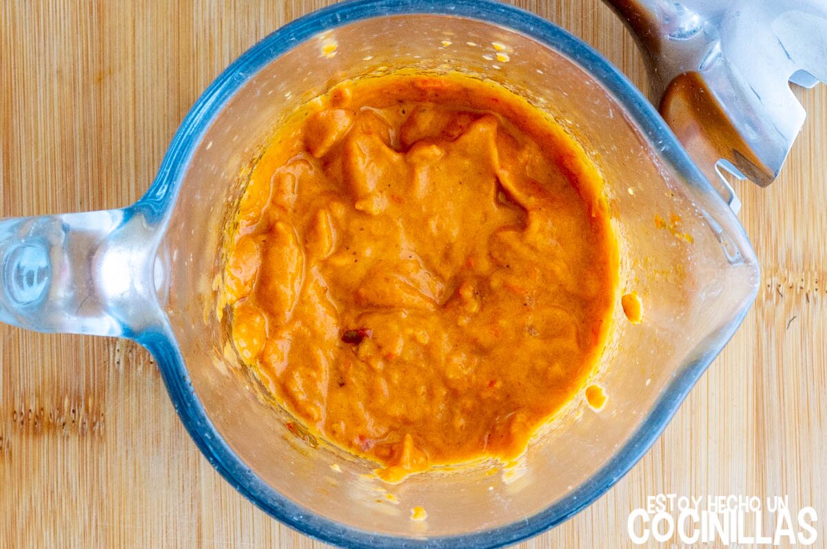 Triturar el sofrito