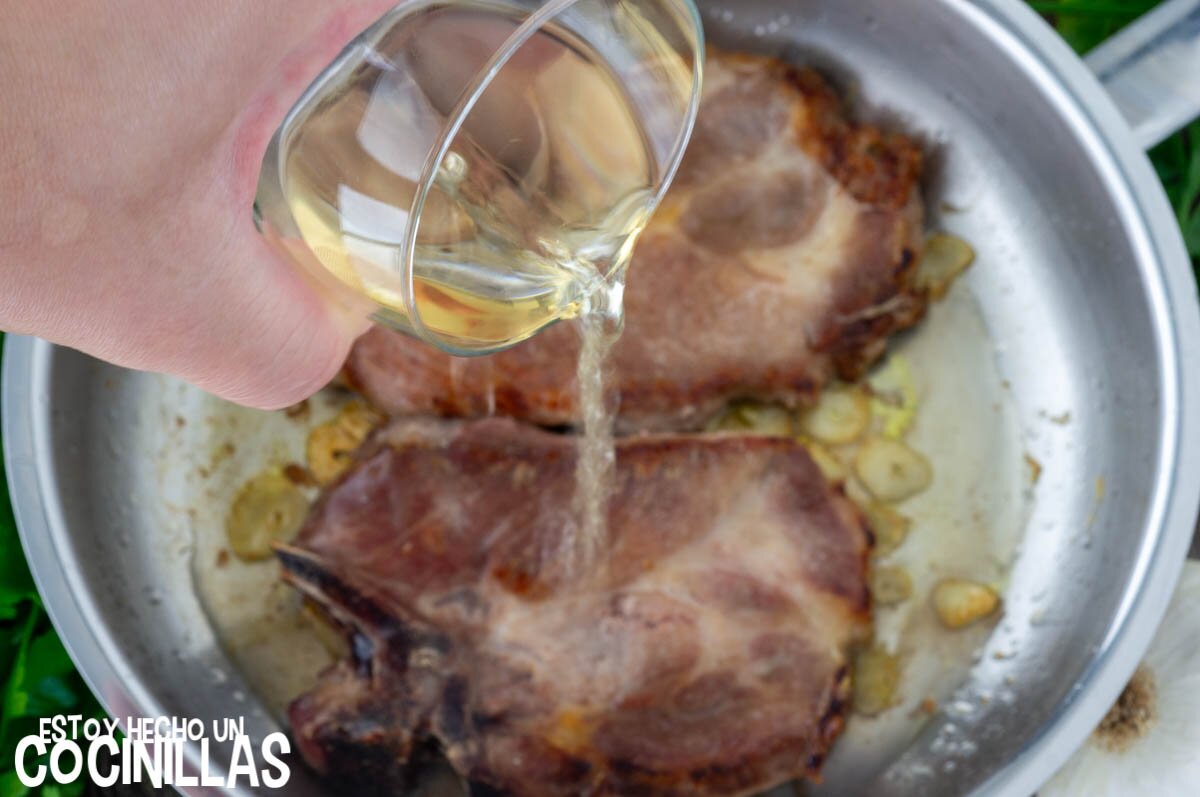 Incorporar el vino